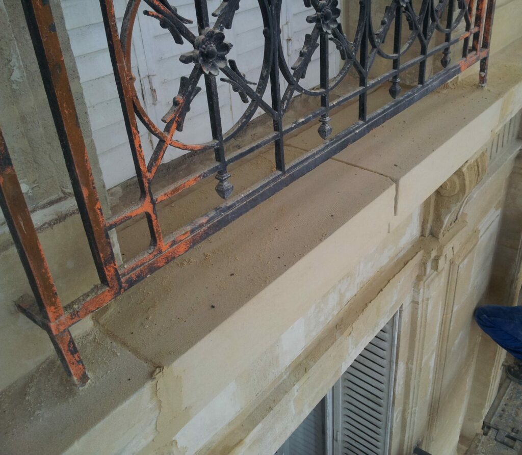 remplacement de pierre immeuble paris18 eme 101